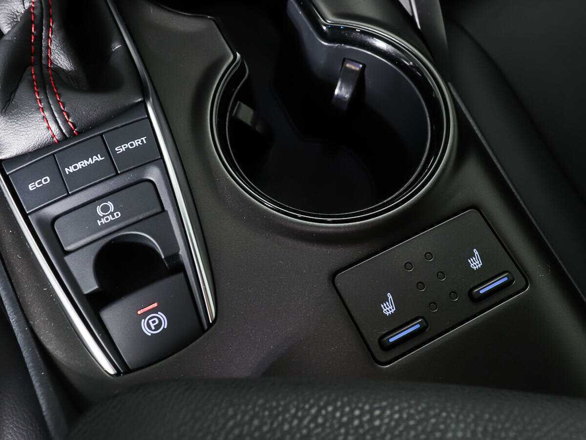 Купить Toyota Camry с пробегом. Фото: #15