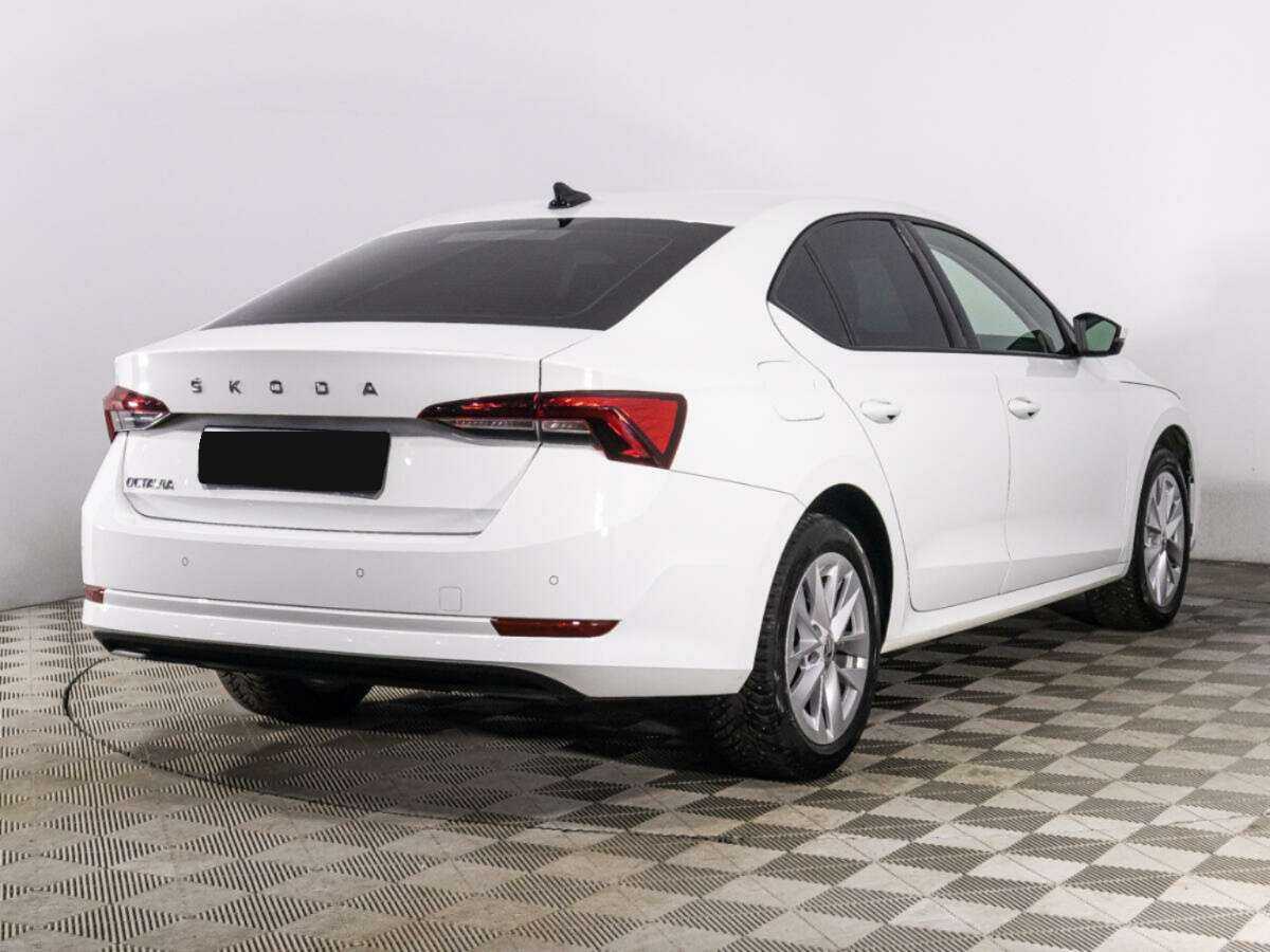 Купить Skoda Octavia с пробегом. Фото: #4