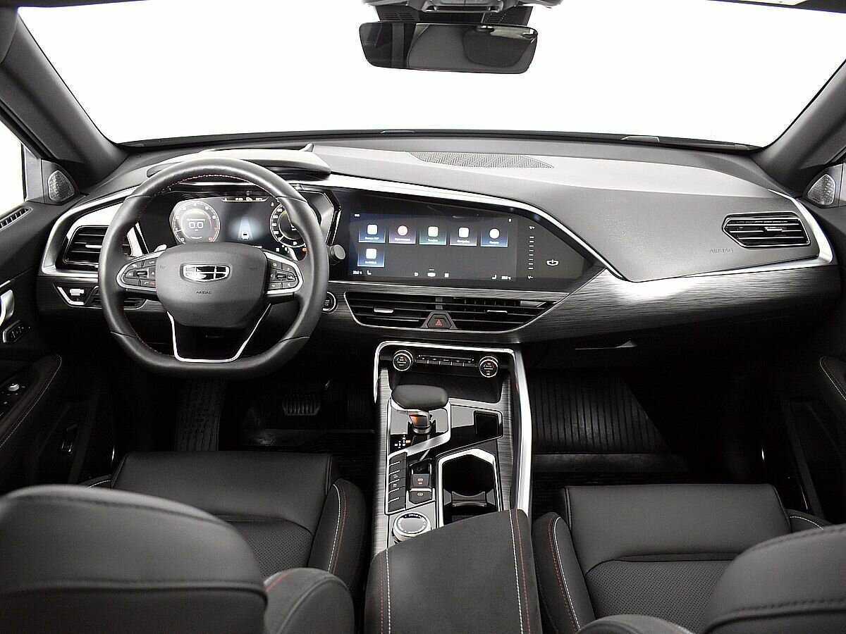 Купить Geely Tugella с пробегом. Фото: #9