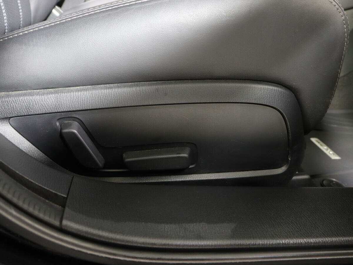 Купить Mazda 6 с пробегом. Фото: #12
