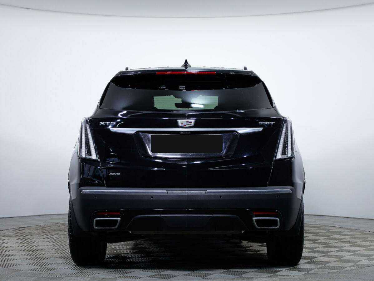 Купить Cadillac XT5 с пробегом. Фото: #4