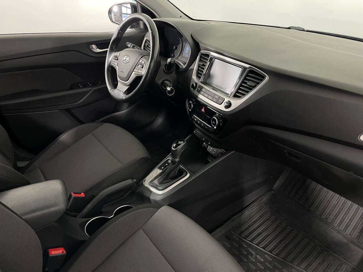 Купить Hyundai Solaris с пробегом. Фото: #10