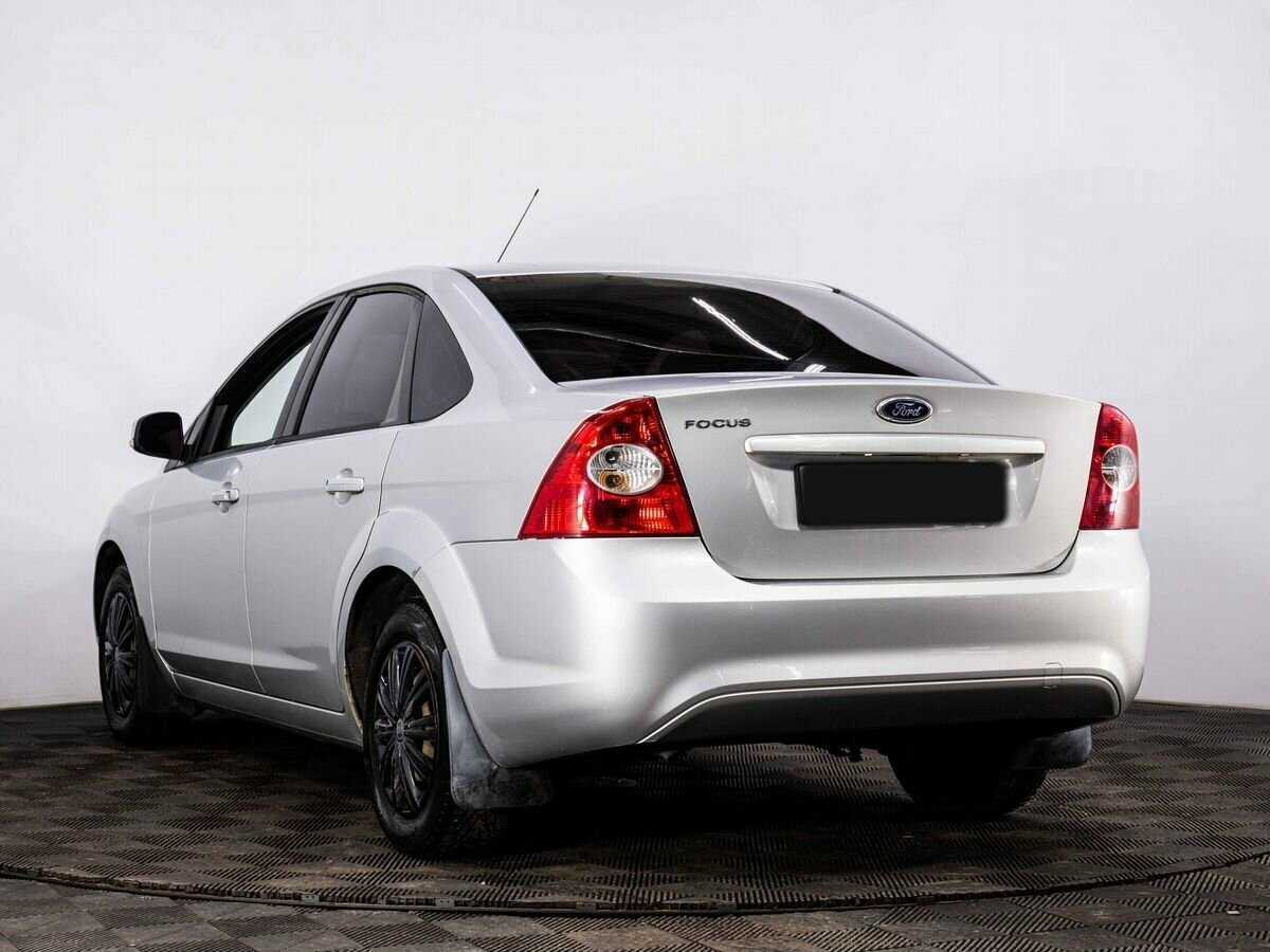 Купить Ford Focus с пробегом. Фото: #3
