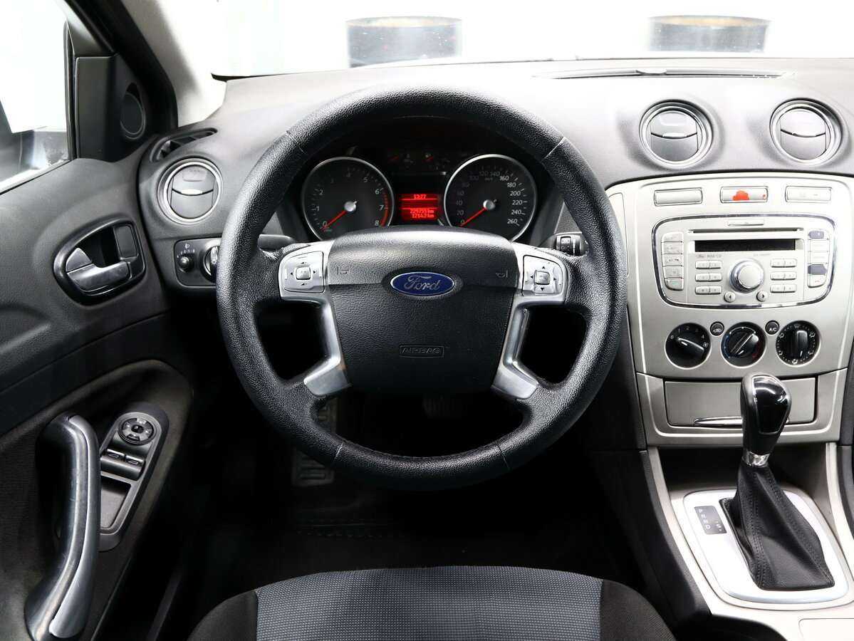 Купить Ford Mondeo с пробегом. Фото: #12