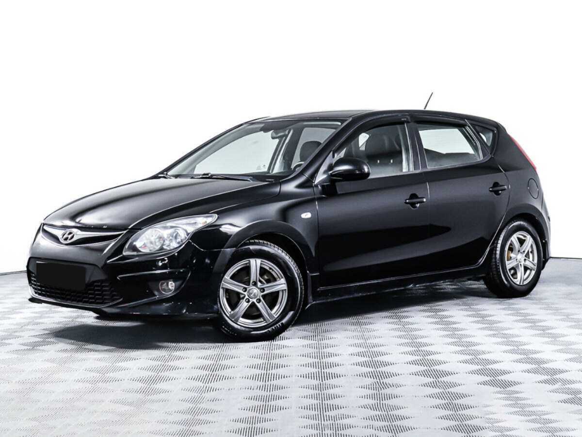 Купить Hyundai i30 с пробегом. Посмотреть фото