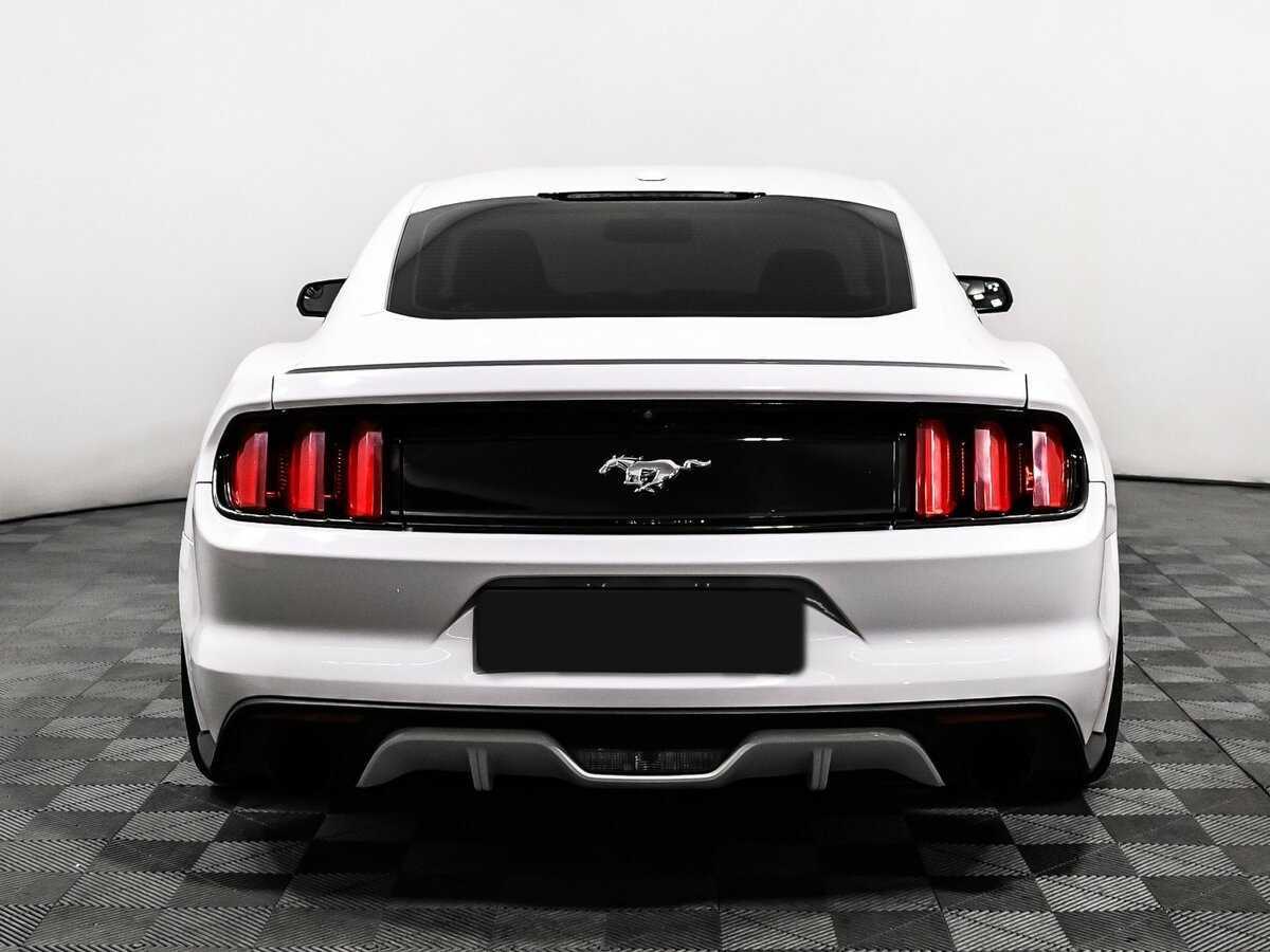 Купить Ford Mustang с пробегом. Фото: #5
