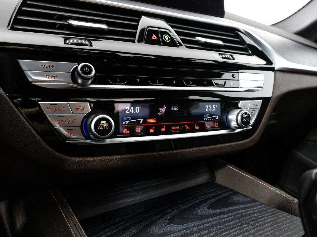 Купить BMW 5 серии с пробегом. Фото: #19