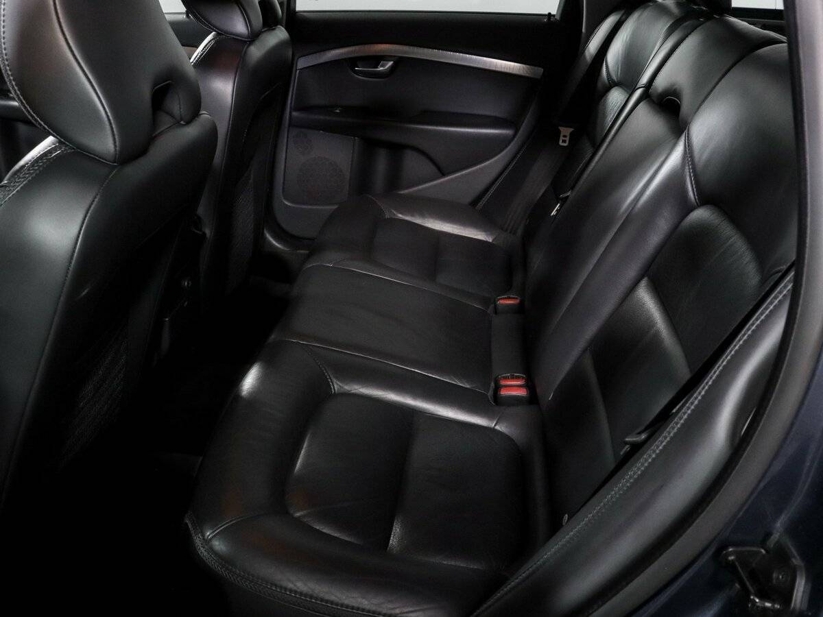 Купить Volvo XC70 с пробегом. Фото: #7