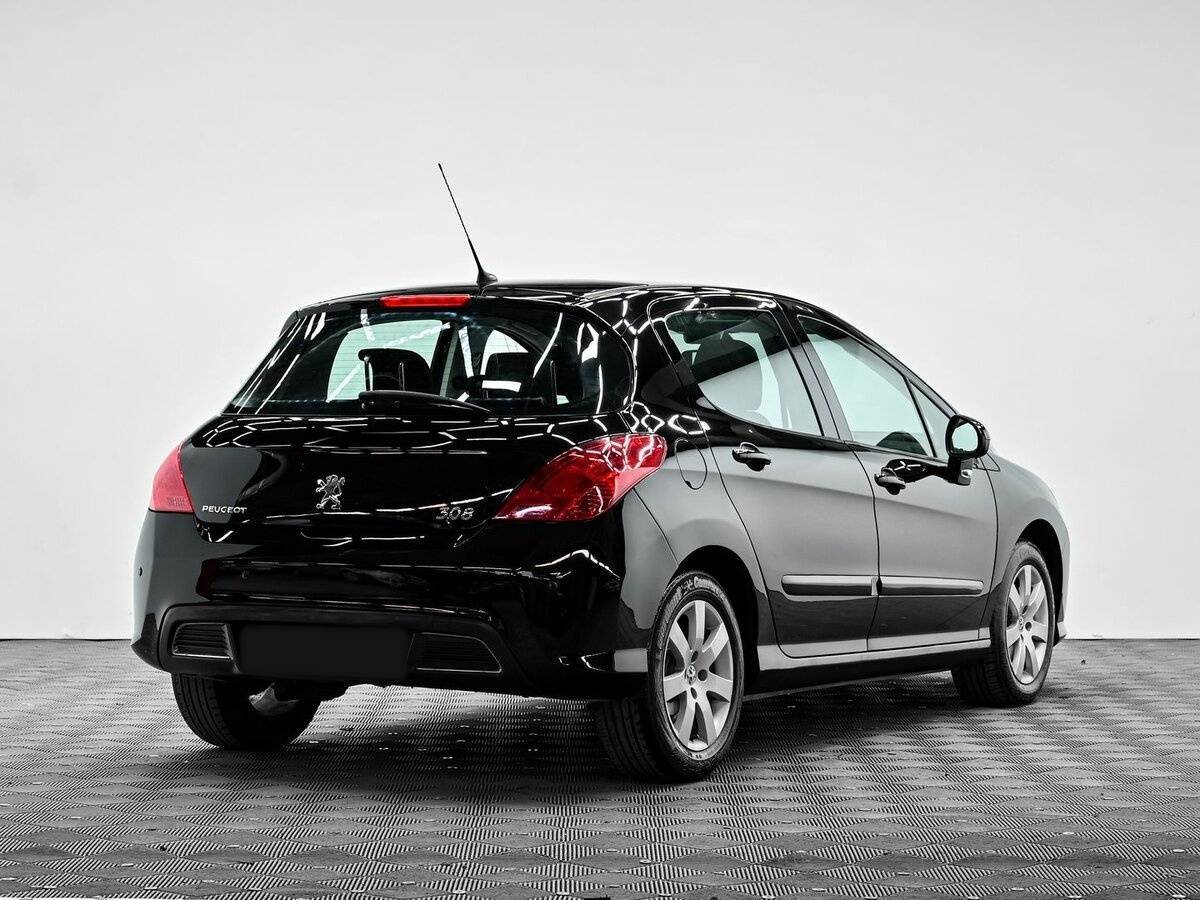 Купить Peugeot 308 с пробегом. Фото: #3