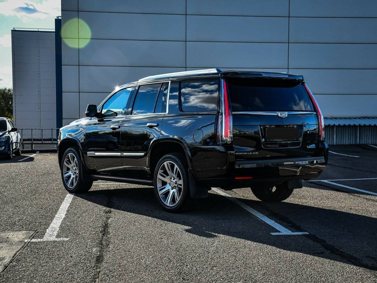 Купить Cadillac Escalade с пробегом. Фото: #6