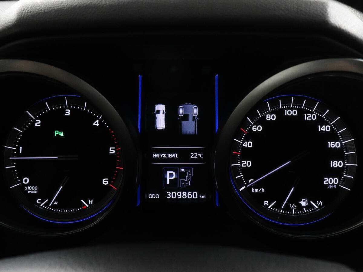 Купить Toyota Land Cruiser Prado с пробегом. Фото: #10
