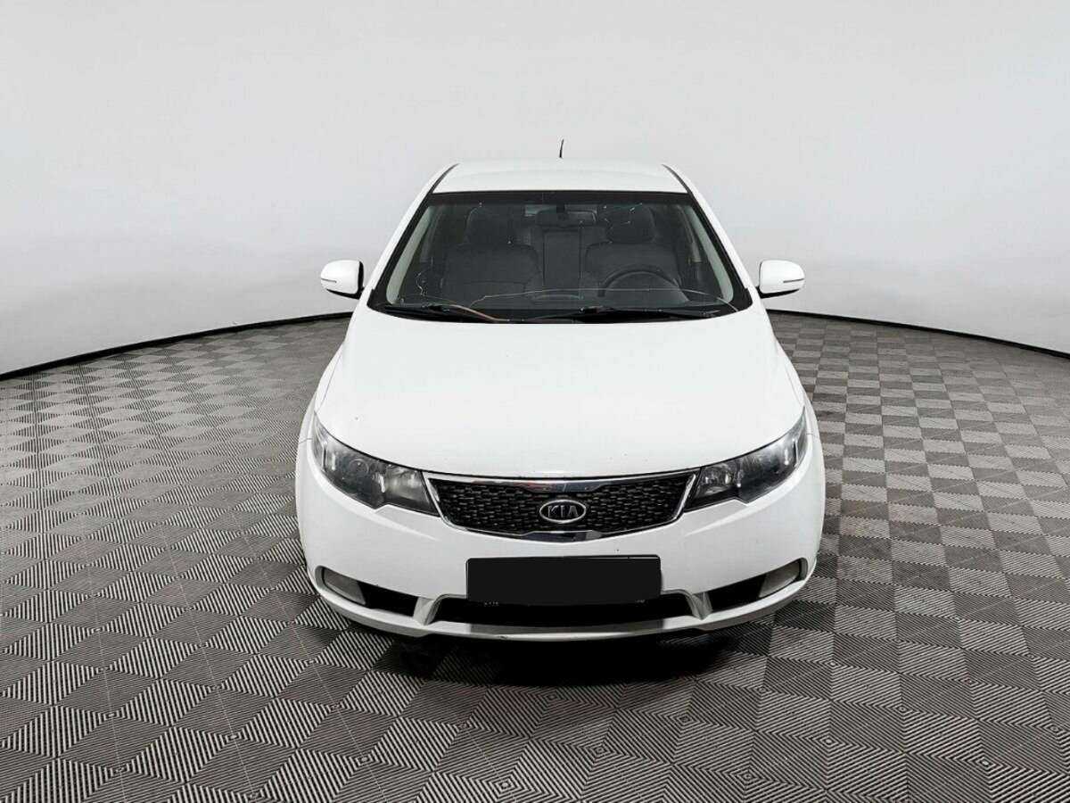 Купить Kia Cerato с пробегом. Фото: #1