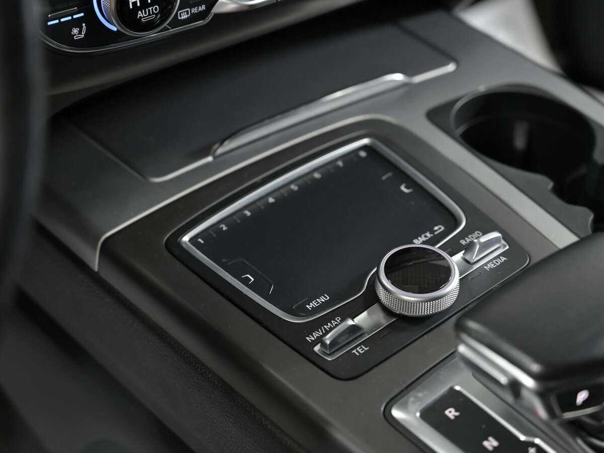 Купить Audi Q7 с пробегом. Фото: #15