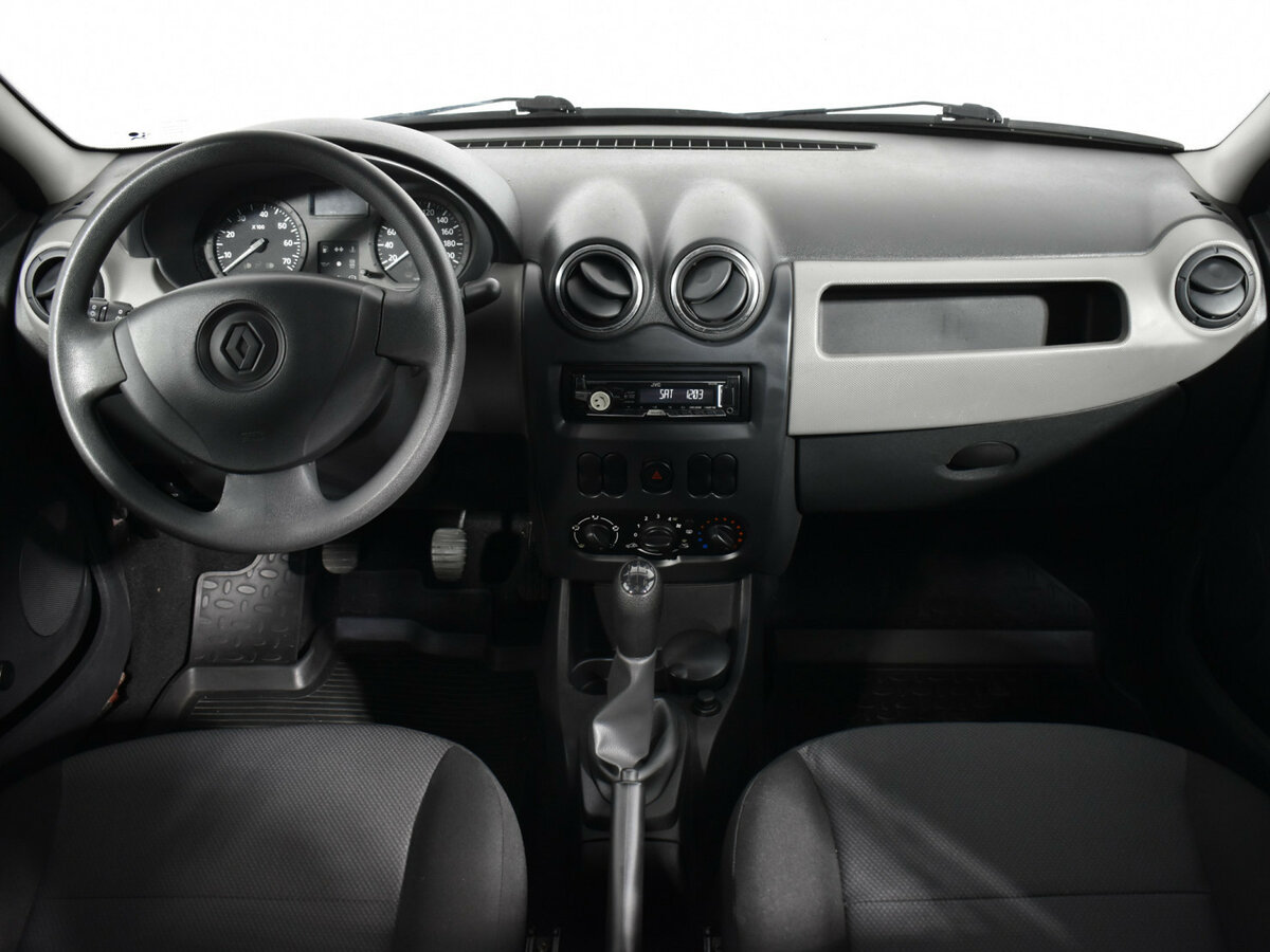 Купить Renault Logan с пробегом. Фото: #10
