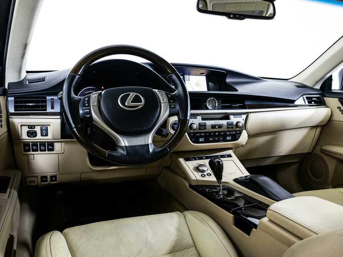 Купить Lexus ES с пробегом. Фото: #8