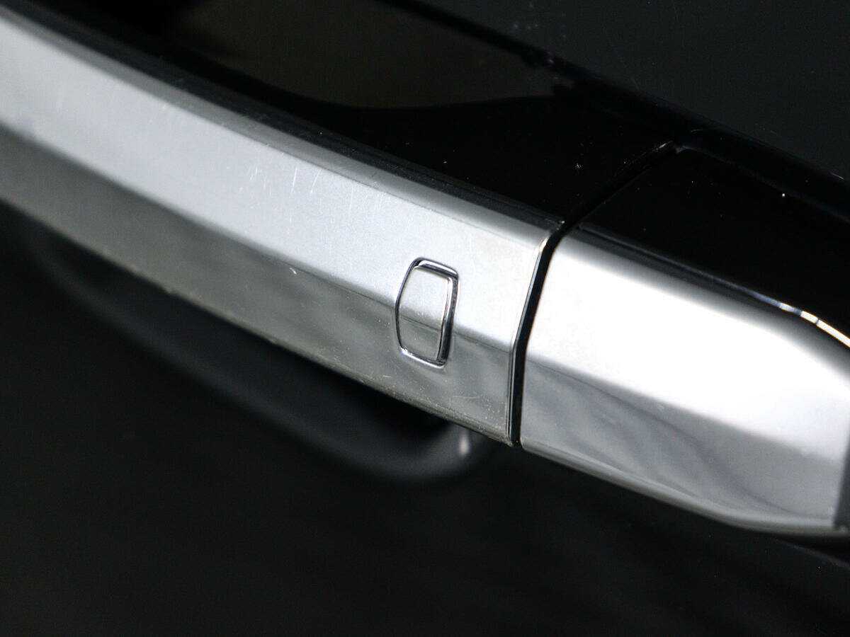 Купить Cadillac Escalade с пробегом. Фото: #20