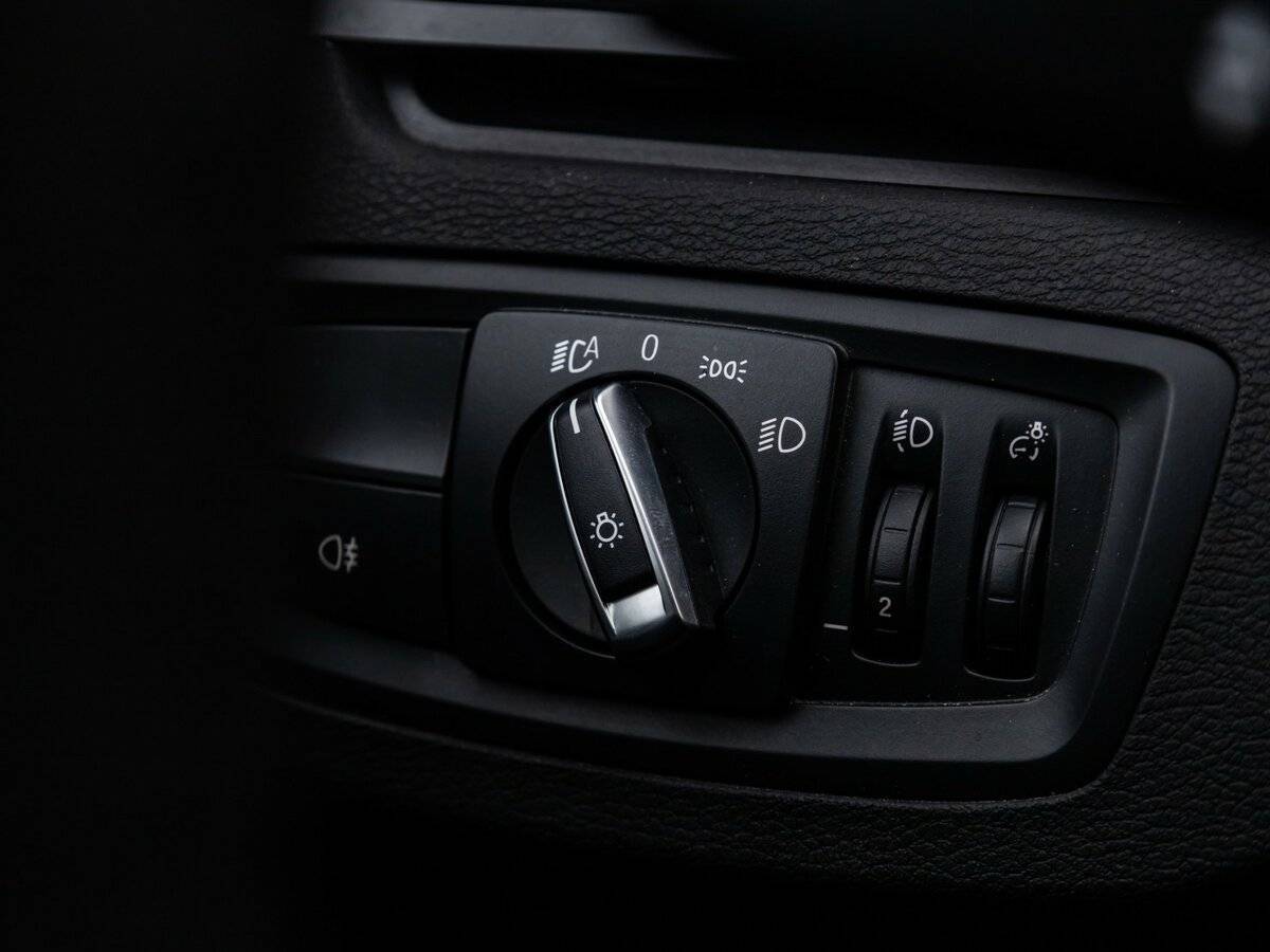 Купить BMW X1 с пробегом. Фото: #21