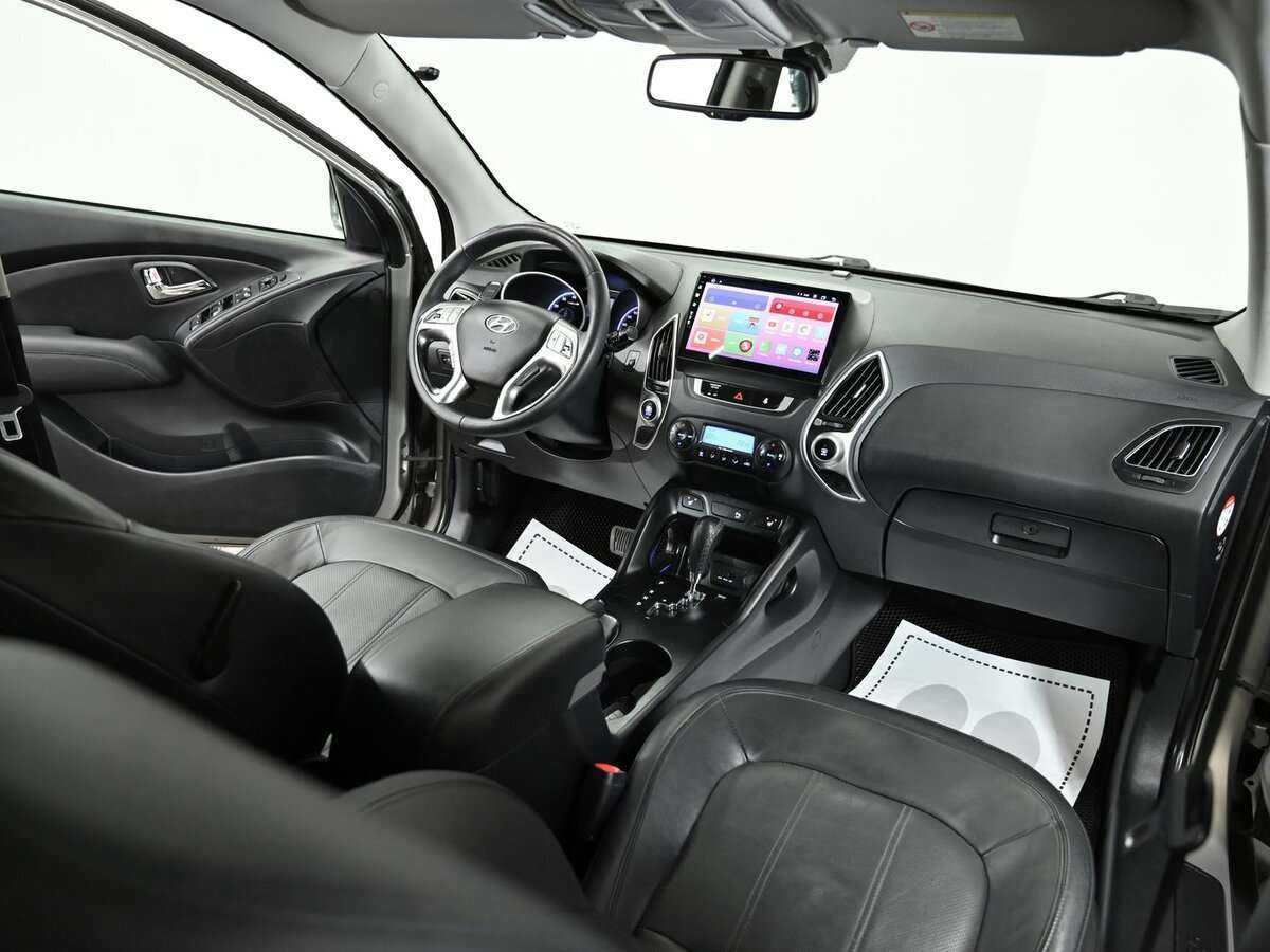 Купить Hyundai ix35 с пробегом. Фото: #4