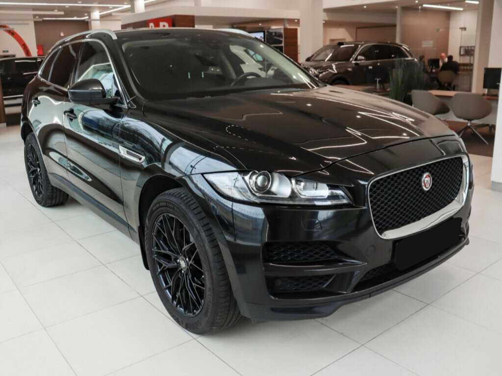 Купить Jaguar F-Pace с пробегом. Фото: #2