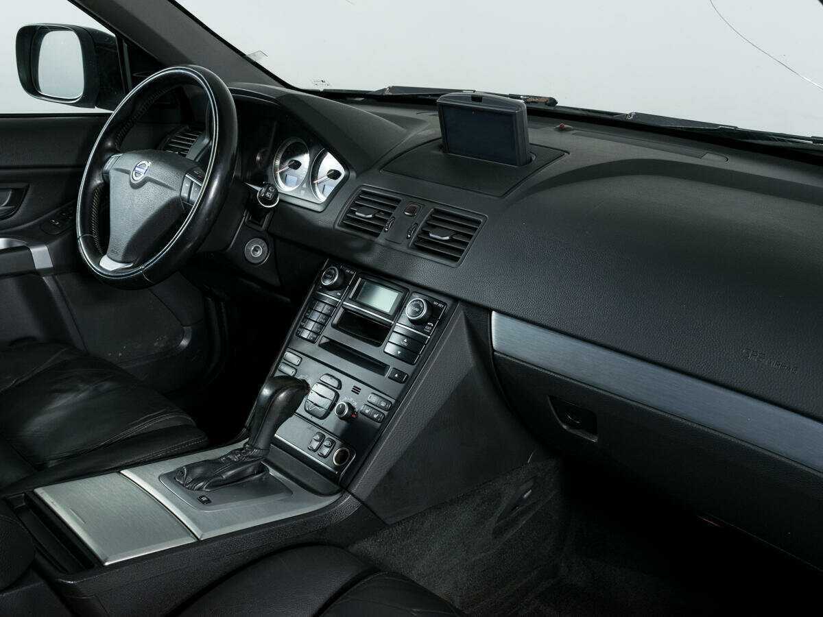 Купить Volvo XC90 с пробегом. Фото: #8