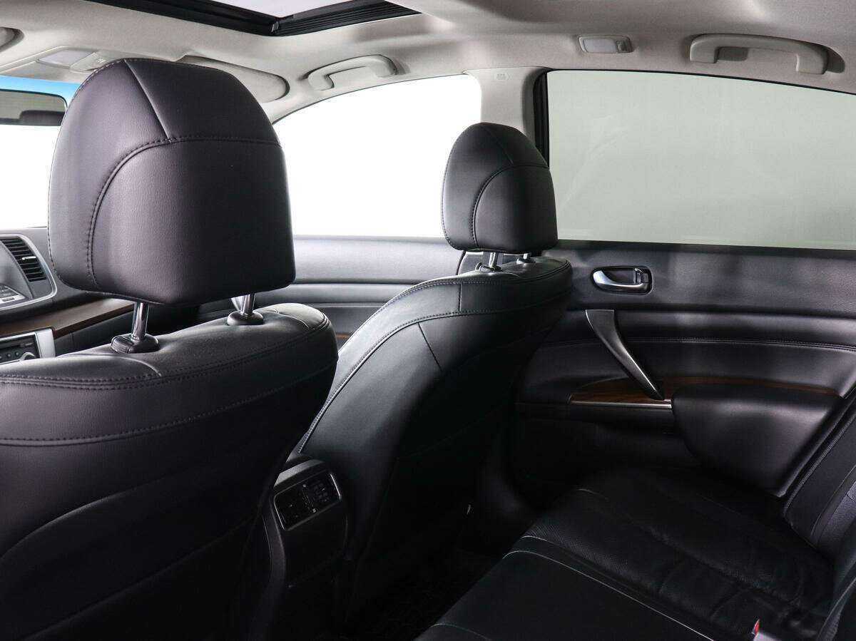 Купить Nissan Teana с пробегом. Фото: #10