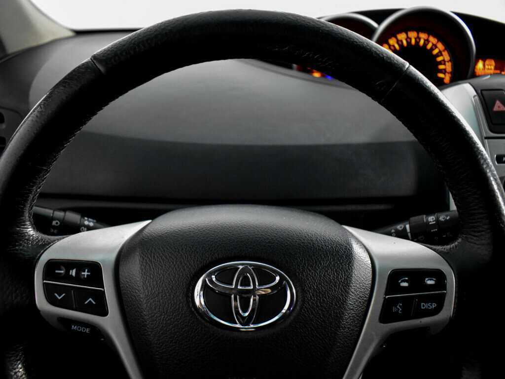Купить Toyota Verso с пробегом. Фото: #15