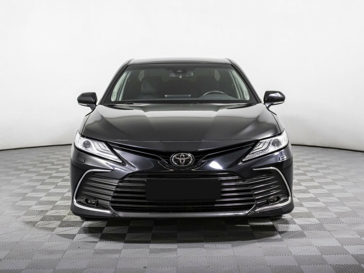 Купить Toyota Camry с пробегом. Фото: #1