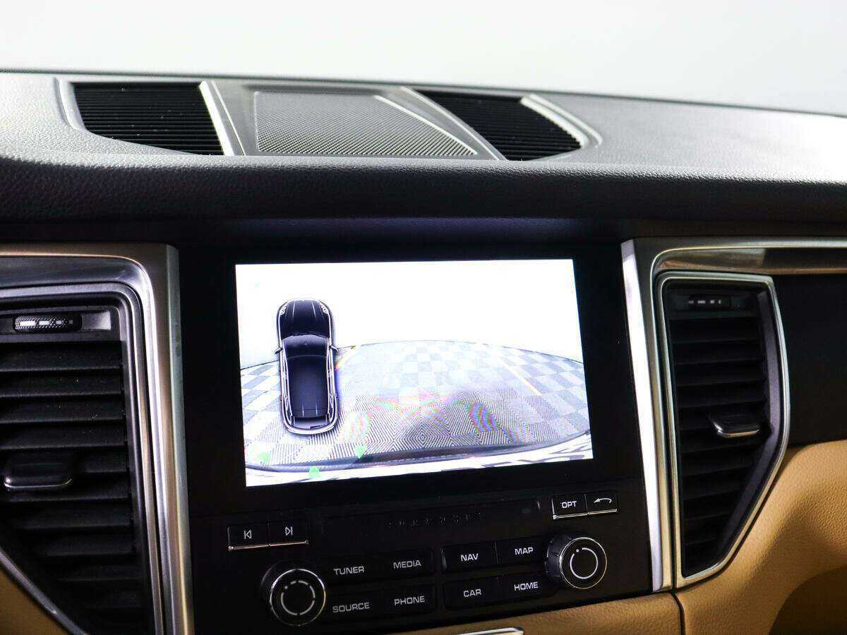 Купить Porsche Macan с пробегом. Фото: #9