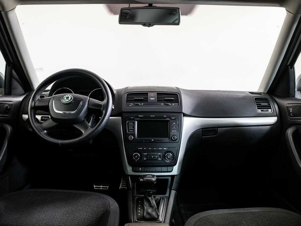 Купить Skoda Yeti с пробегом. Фото: #7