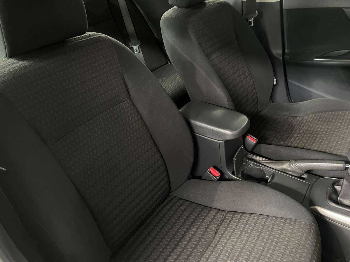 Купить Toyota Corolla с пробегом. Фото: #14