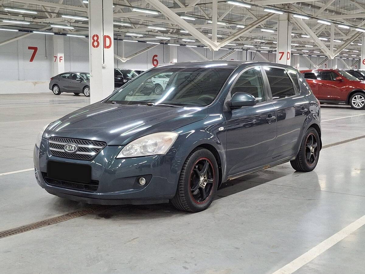 Купить Kia Ceed с пробегом. Посмотреть фото