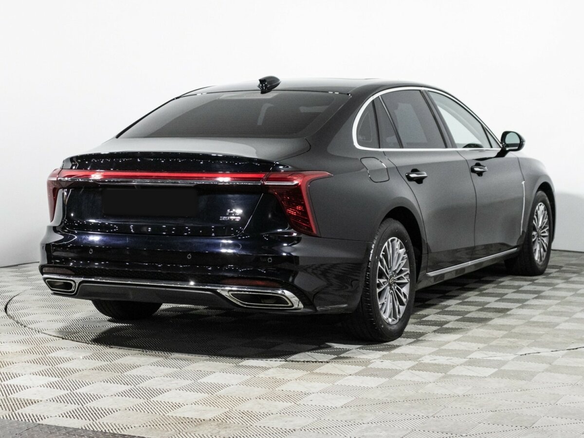 Купить Hongqi H5 с пробегом. Фото: #4