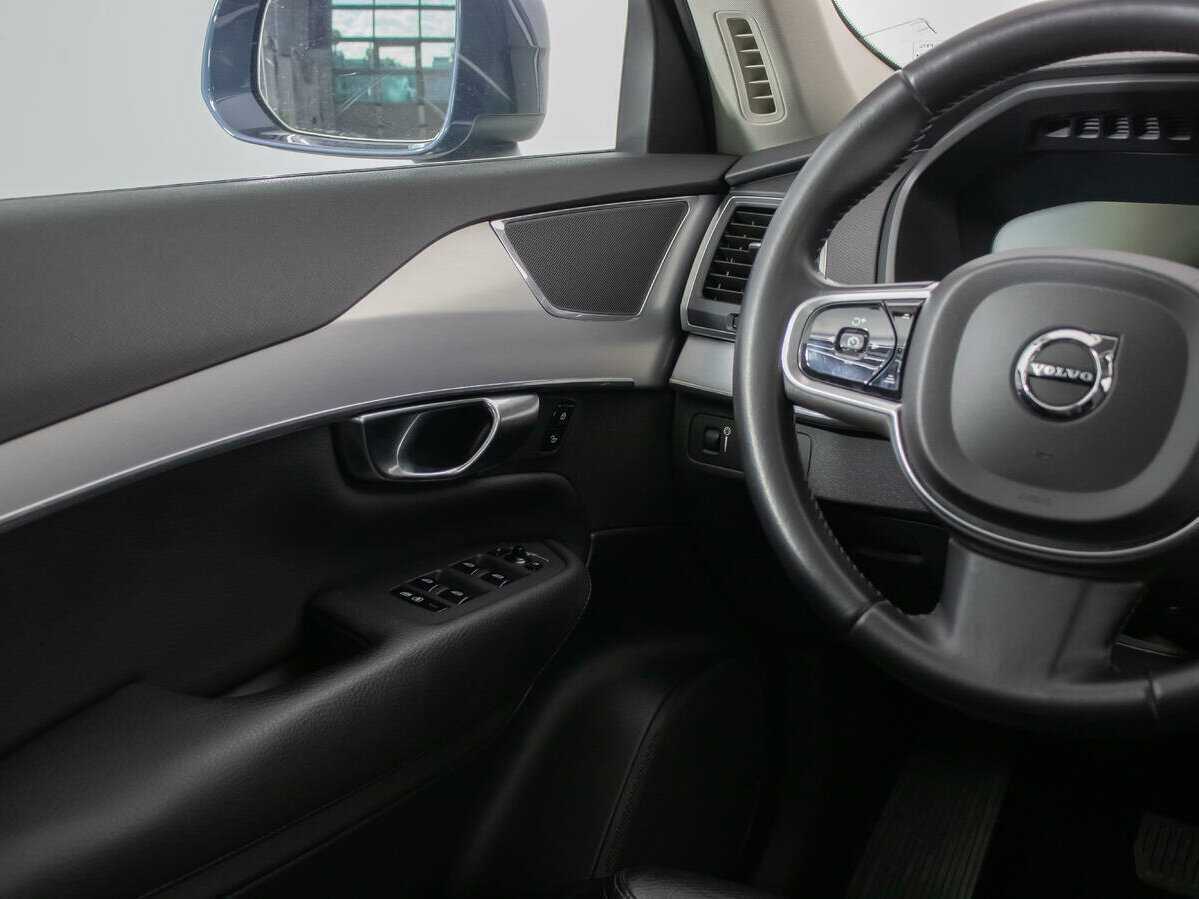 Купить Volvo XC90 с пробегом. Фото: #9