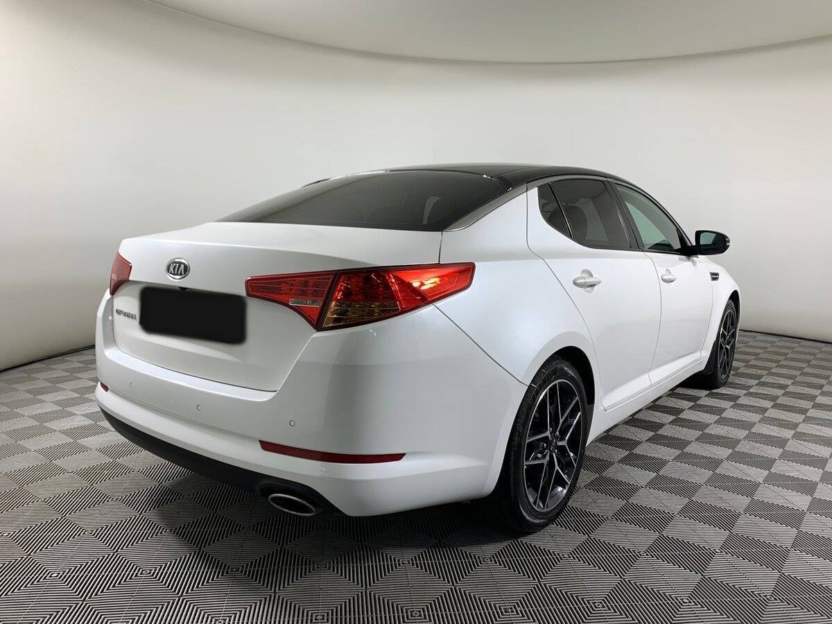Купить Kia Optima с пробегом. Фото: #4