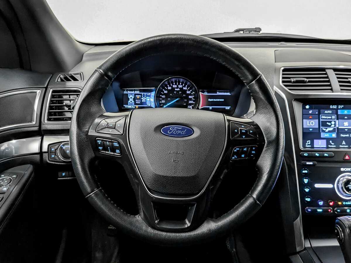 Купить Ford Explorer с пробегом. Фото: #19