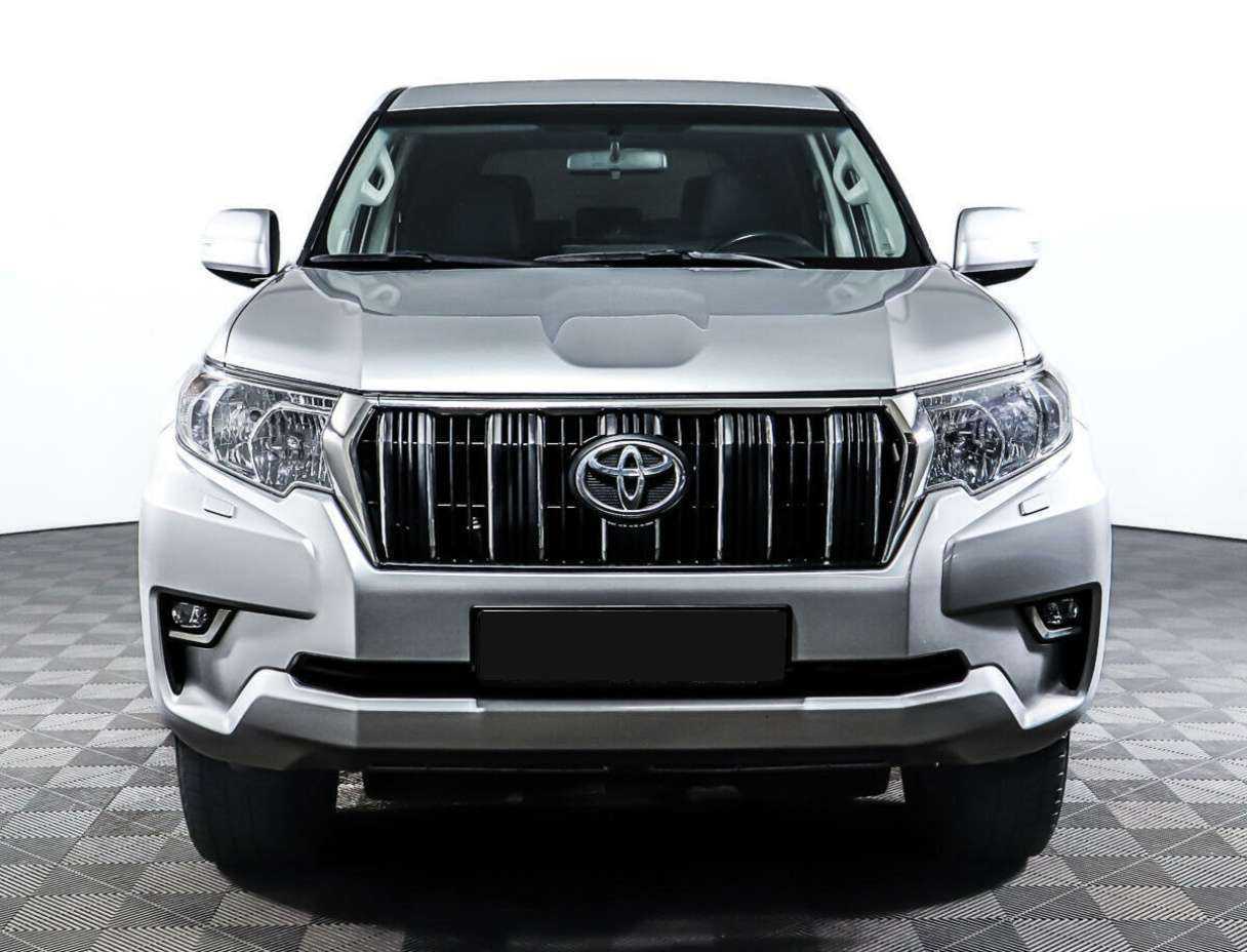 Купить Toyota Land Cruiser Prado с пробегом. Фото: #1