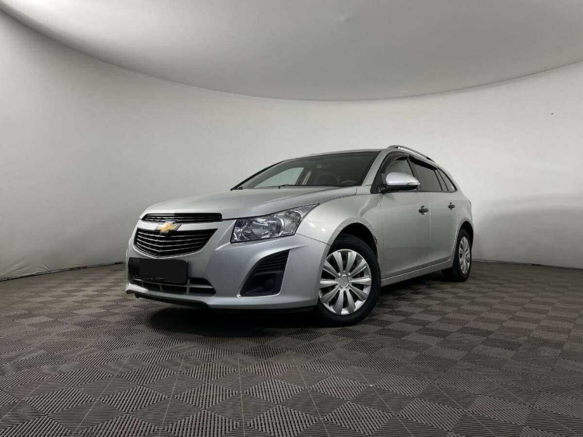 Купить Chevrolet Cruze с пробегом. Посмотреть фото
