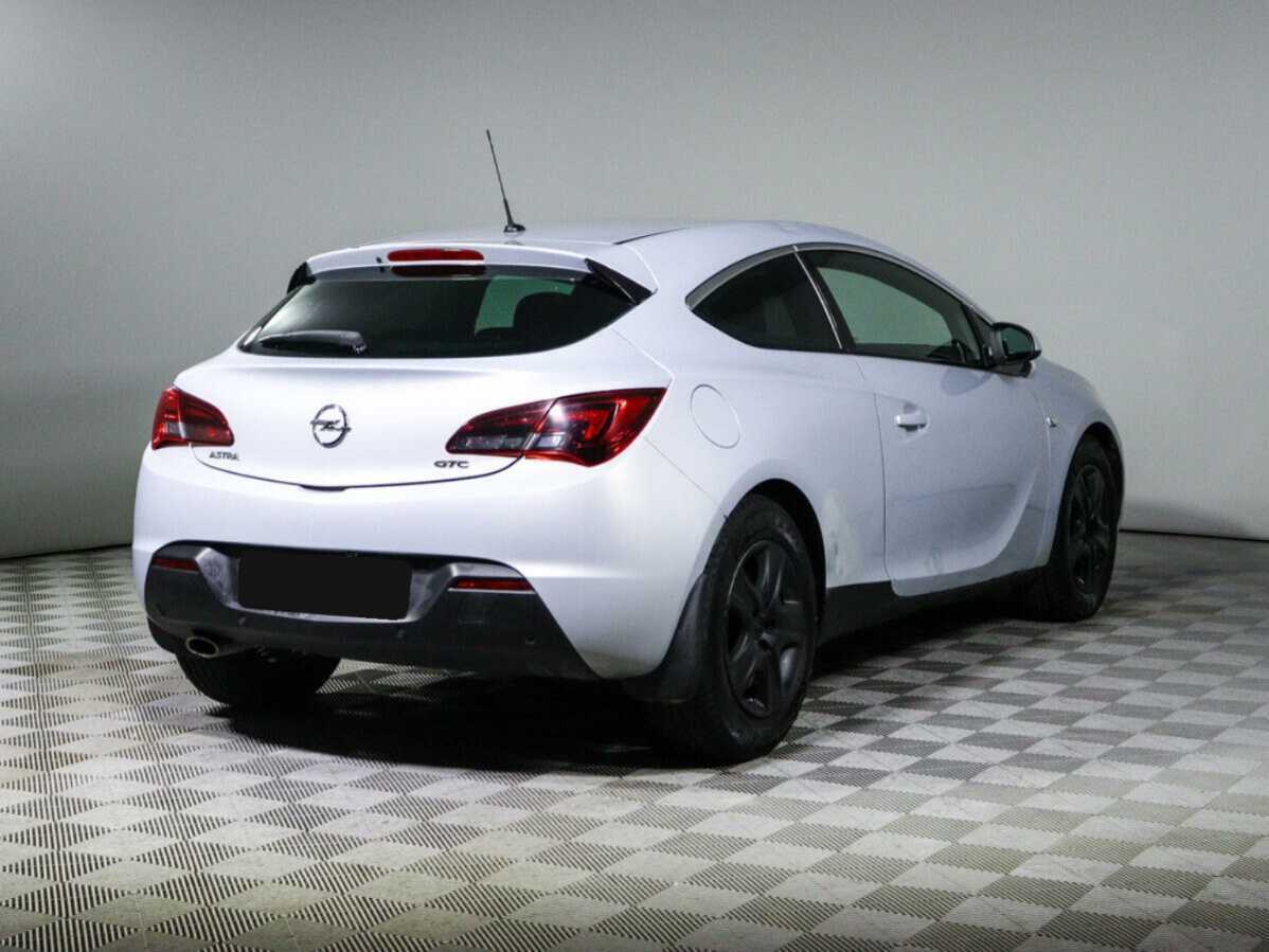 Купить Opel Astra с пробегом. Фото: #3