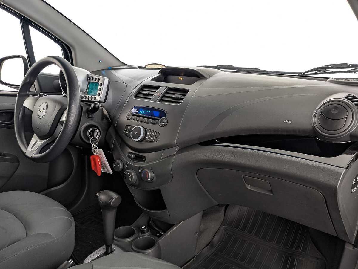 Купить Chevrolet Spark с пробегом. Фото: #12