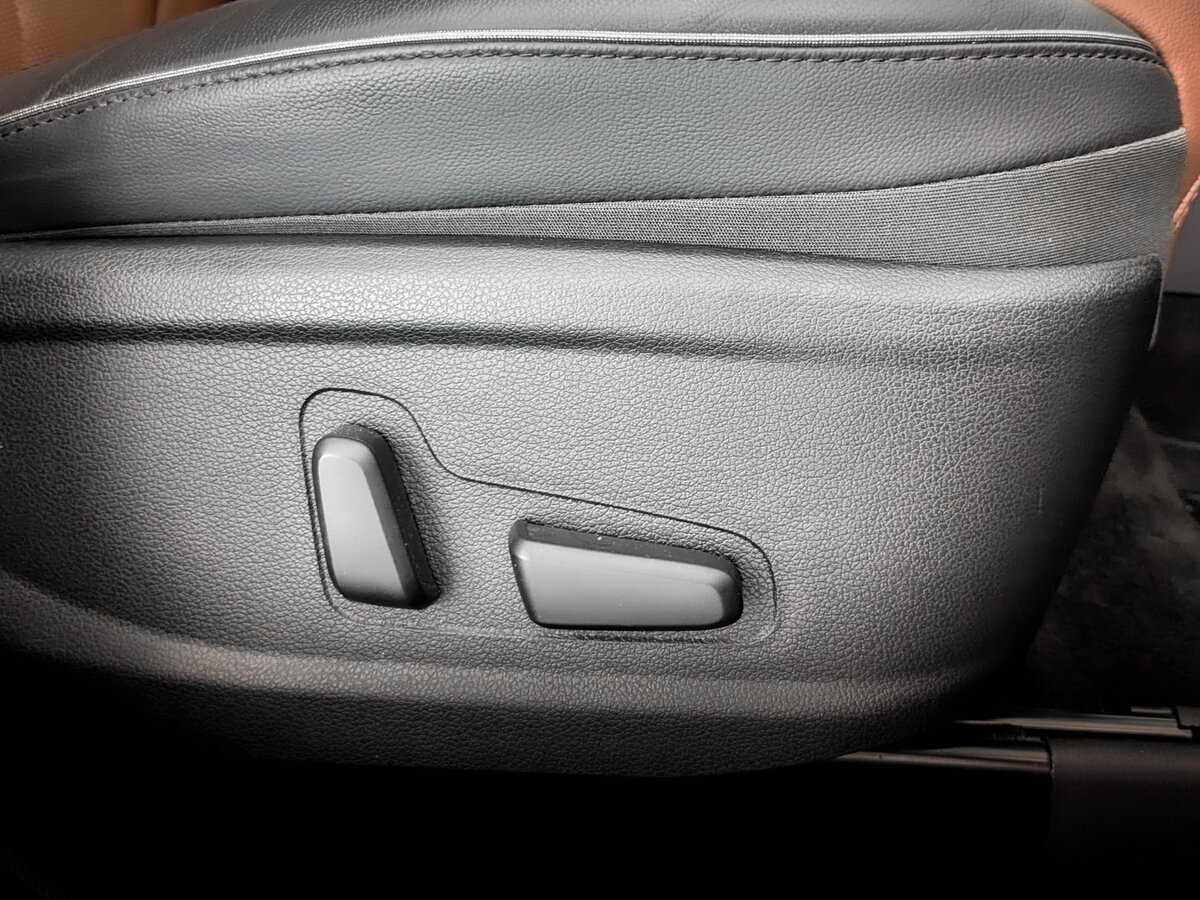Купить Hyundai Santa Fe с пробегом. Фото: #25