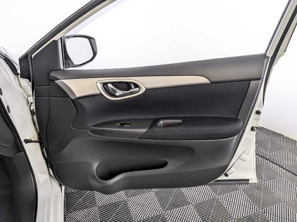 Купить Nissan Sentra с пробегом. Фото: #19