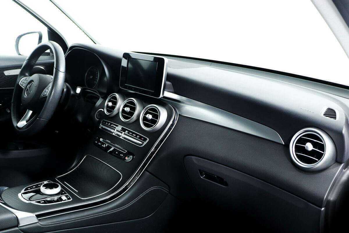Купить Mercedes-Benz GLC с пробегом. Фото: #8