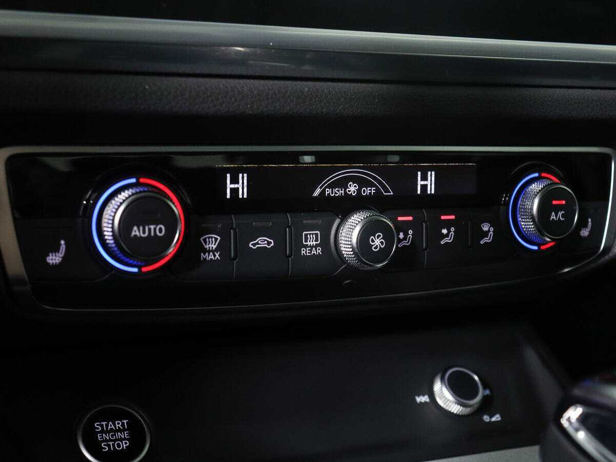 Купить Audi Q3 Sportback с пробегом. Фото: #16