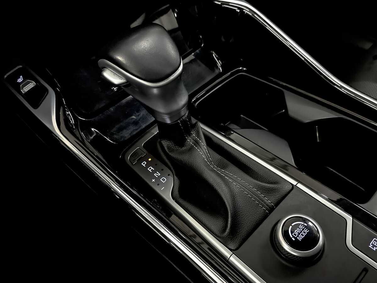 Купить Kia Sorento с пробегом. Фото: #25