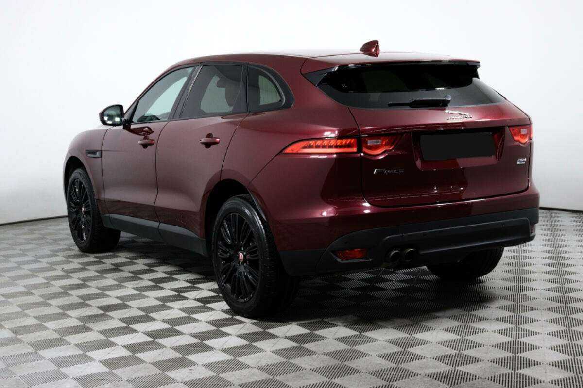 Купить Jaguar F-Pace с пробегом. Фото: #6