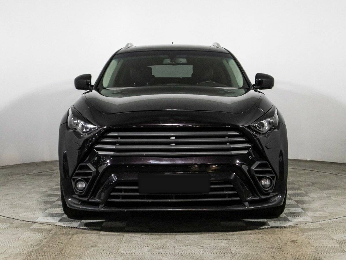 Купить Infiniti QX70 с пробегом. Фото: #1