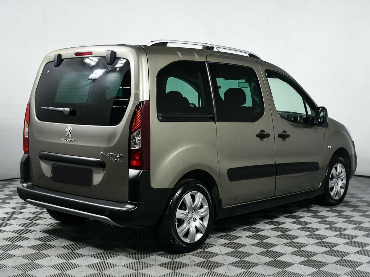 Купить Peugeot Partner с пробегом. Фото: #3