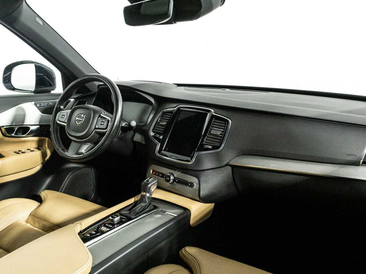 Купить Volvo XC90 с пробегом. Фото: #7
