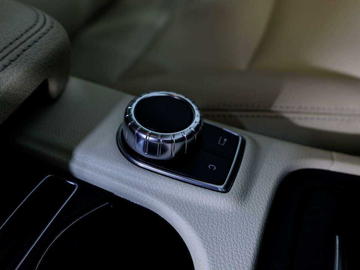 Купить Mercedes-Benz GLA с пробегом. Фото: #17