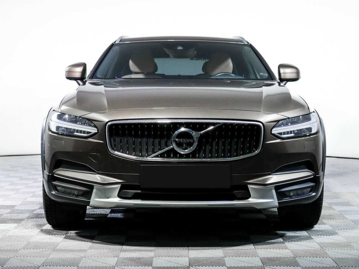 Купить Volvo V90 Cross Country с пробегом. Фото: #1